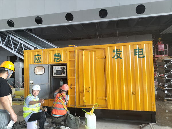 尤溪怎样判断空气滤清器是否需要更换？